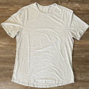 Mens Lululemon 5 year basic t shirt size XL